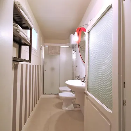 Bed and Breakfast L'officina Μπάρι