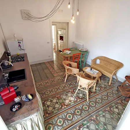 L'officina Μπάρι