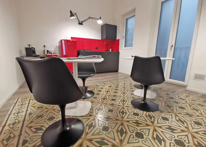 L'officina לינה וארוחת בוקר בארי