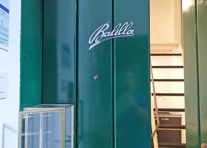 L'officina Frühstückspension Bari